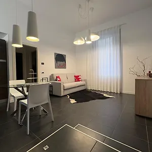 https://delightful-apartment-next-to-the-arena.hotelinveneto.com